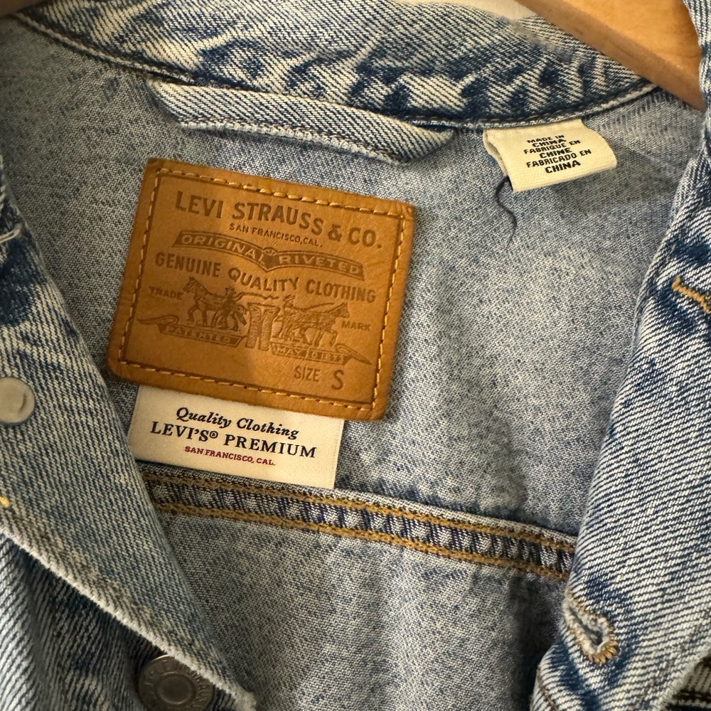 Levi's Light Blue Jean Jacket S - Picture 3 of 4